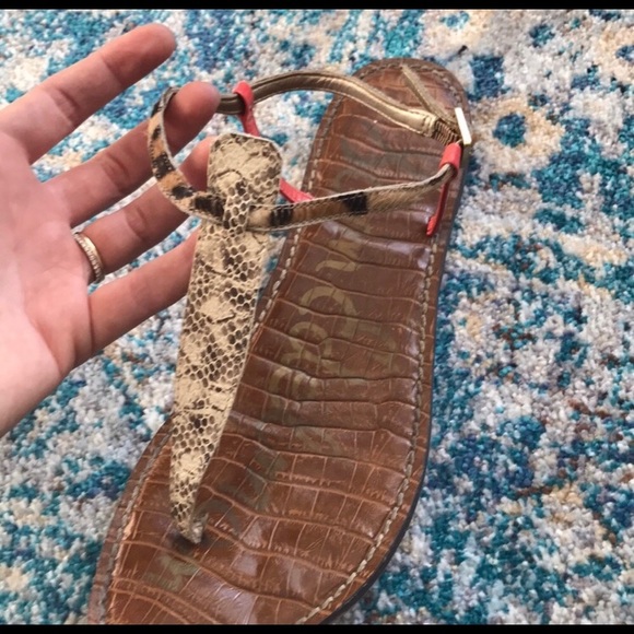 Sandals - Picture 3 of 3